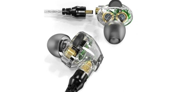 5 Best Motorcycle Earbuds Noise Cancelling (Review) in 2021