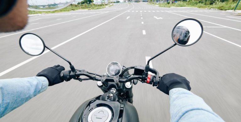 6 Best Touring Motorcycles (Review)